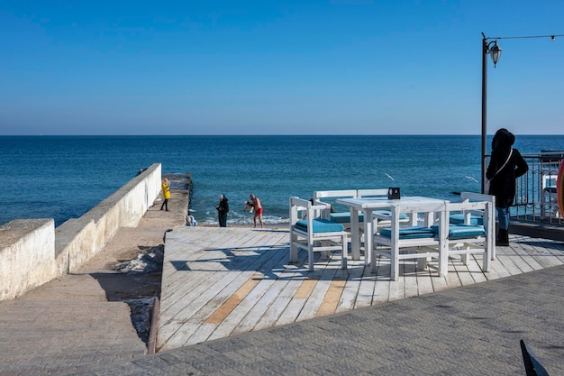 Passeio de praia dourada em Odessa Ucrânia