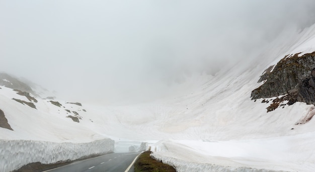 Passo del san gottardo ou st