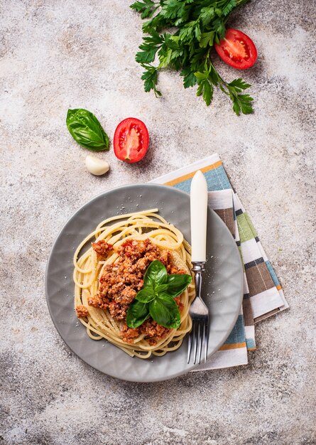 Pasta Bolognese. Spaghetti mit Fleischsoße