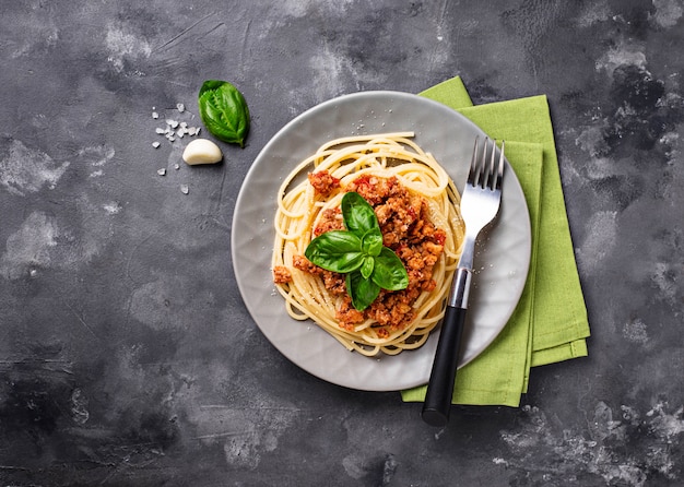 Pasta boloñesa. Espaguetis Con Salsa De Carne