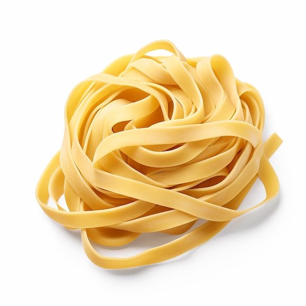 Pasta de fettuccine isolada elegância em fundo branco