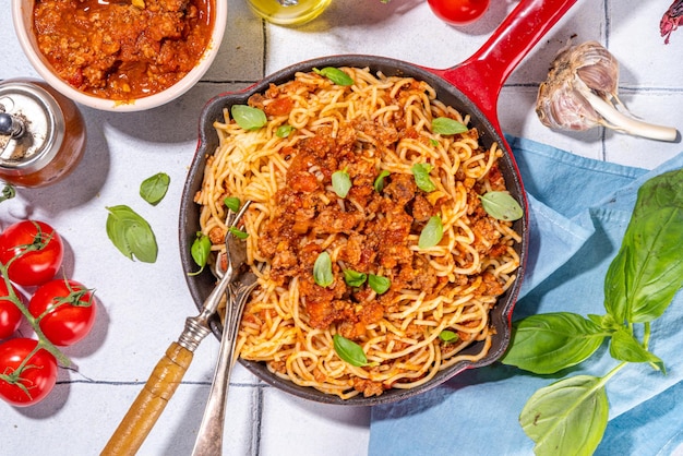 Pasta espagueti a la boloñesa