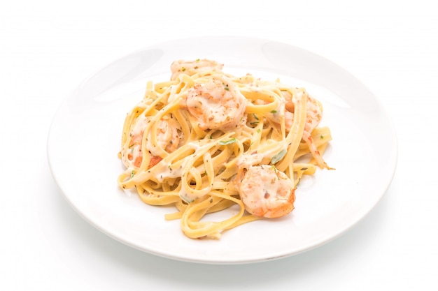 pasta fettuccini con camarones