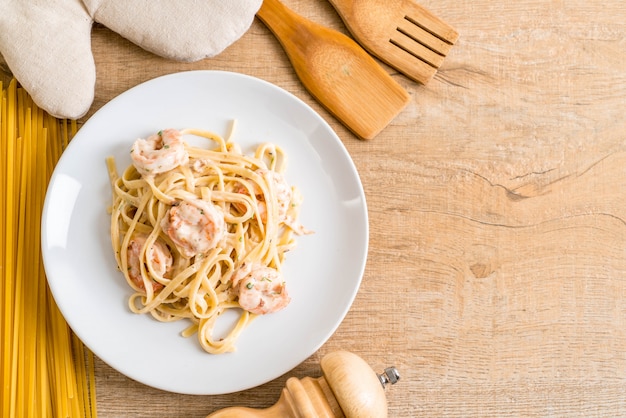 Pasta Fettuccini Con Camarones