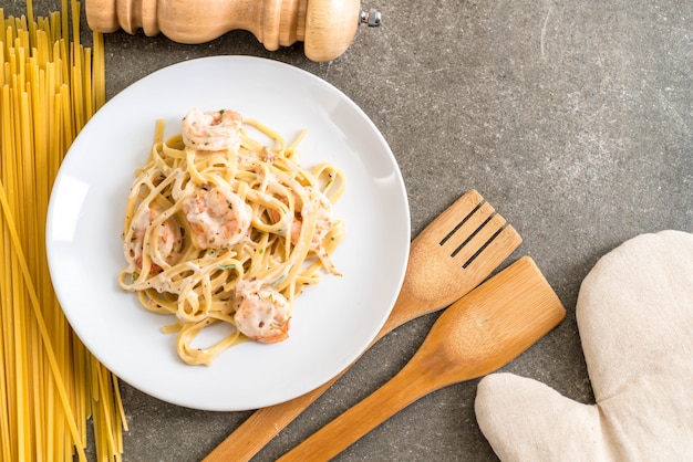 Pasta Fettuccini Con Camarones