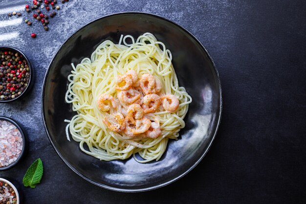 Pasta Garnelen Spaghetti cremige Meeresfrüchtesauce