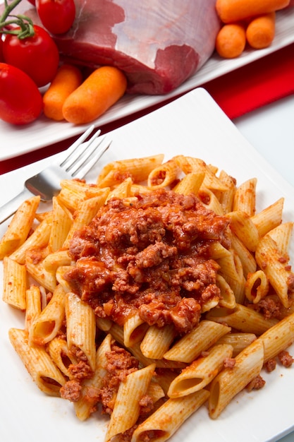 Pasta mit Sauce Bolognese