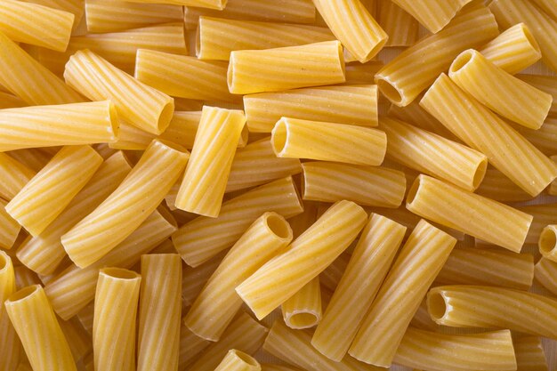 Foto pasta rigatoni de fundo