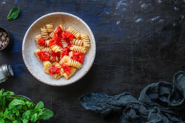 Pasta Rotini Tomatensauce