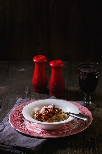 Pasta con salsa boloñesa