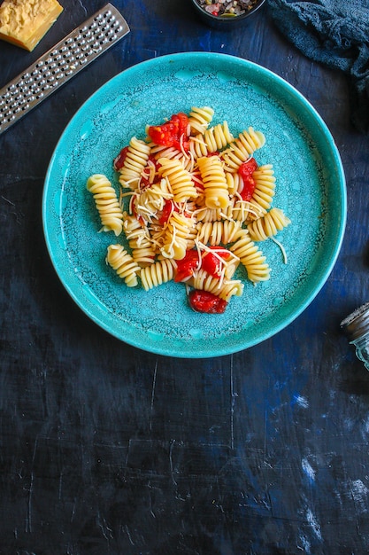 pasta salsa de tomate rotini