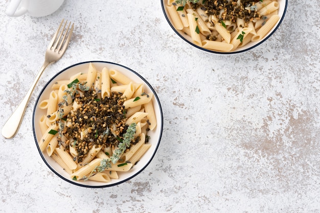 Pasta con salsa de vegetales frijoles fondo de alimentos