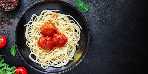 Pasta Spaghetti Fleischbällchen Tomatensauce