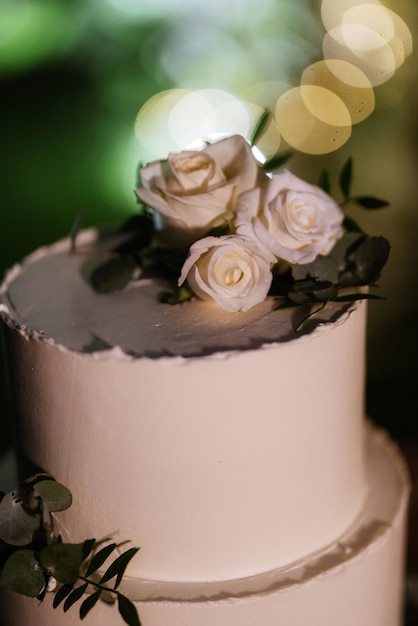 Foto pastel de bodas en la boda