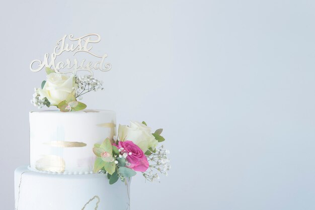 Pastel de bodas con fondant