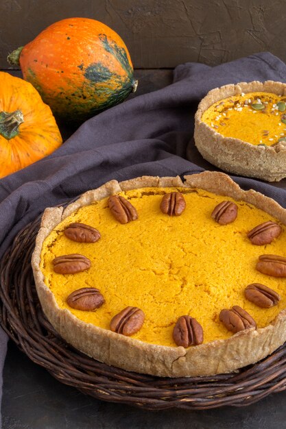 Pastel de calabaza tradicional. pasteles caseros dulces.