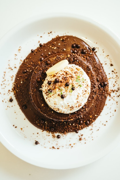 Pastel de chocolate y pudín