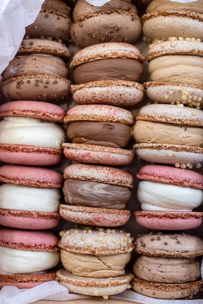 El pastel francés de los sueños, el color dulce, los macarrones, los macarones.