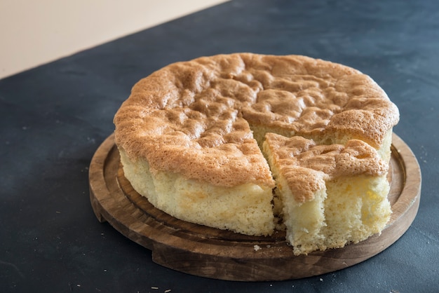 El pastel genovés es un bizcocho italiano