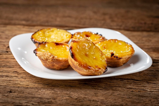 Pastel de nata o Pastel de belem Postre tradicional portugués