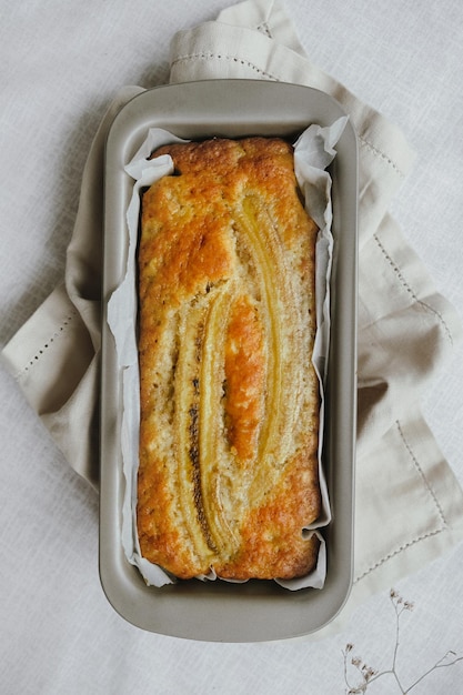 Pastel de pan de plátano dulce