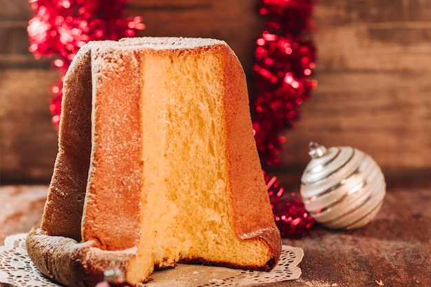 Pastel de pandoro italiano