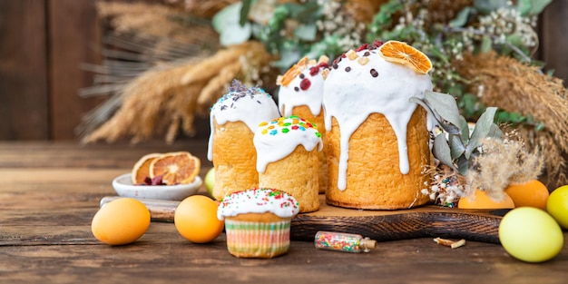 Pastel de Pascua dulce pastelería postre festivo kulich comida festiva de pascua espacio de copia comida
