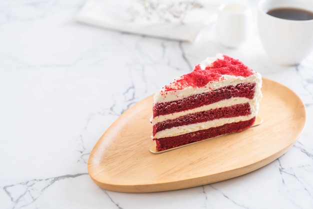 pastel de terciopelo rojo