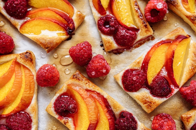 Pastelería de masa quebrada tartaletas de frutas comida plana laico