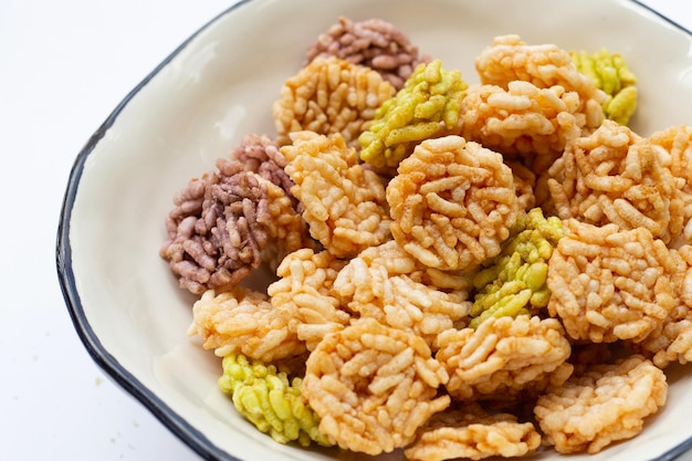 Pasteles de arroz crujientes dulces tailandeses