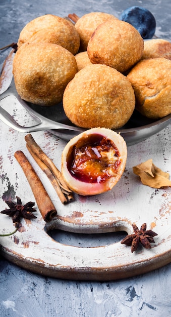 Pasteles De Otoño Con Ciruela