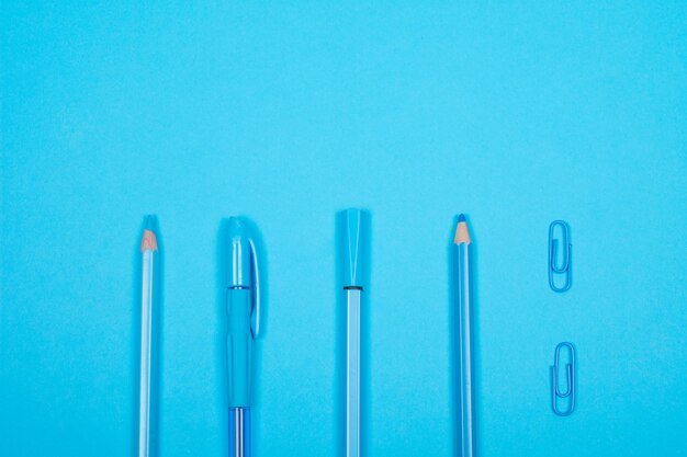 Pastellblau Schulmaterial