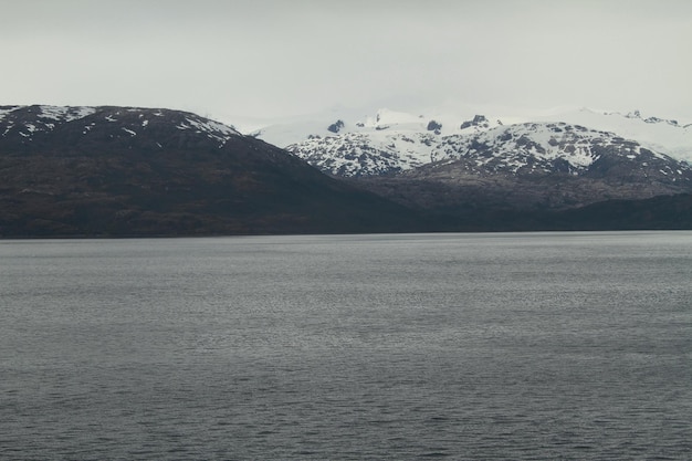 Patagonia desde ferry desde Puerto Natales