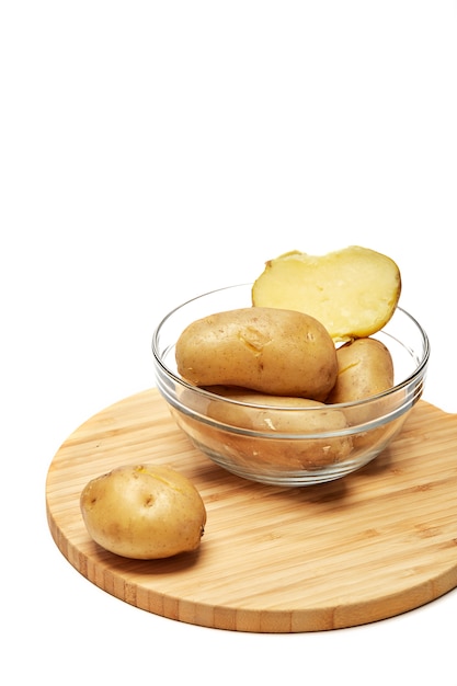 Patatas cocidas en un recipiente de vidrio.