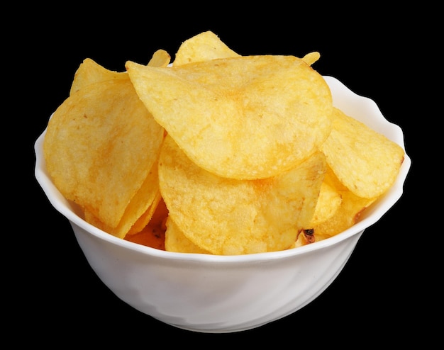Patatas fritas en una taza blanca
