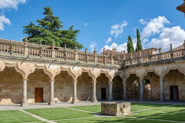 Patio de escuelas menores der Universität von Salamanca