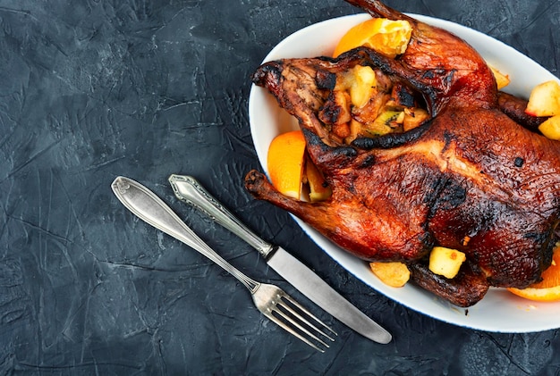 pato asado con naranja