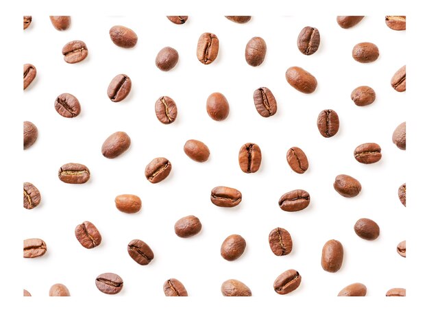 Patrón de granos de café sobre fondo blanco, fondo de granos de café aislados. Vista superior