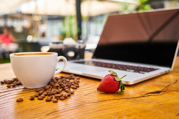 Pausa para el café en la oficina.