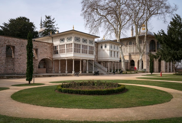 Pavilhão dos sofás e Pavilhão de Bagdá no quarto pátio do Palácio Topkapi, Istambul, Turquia