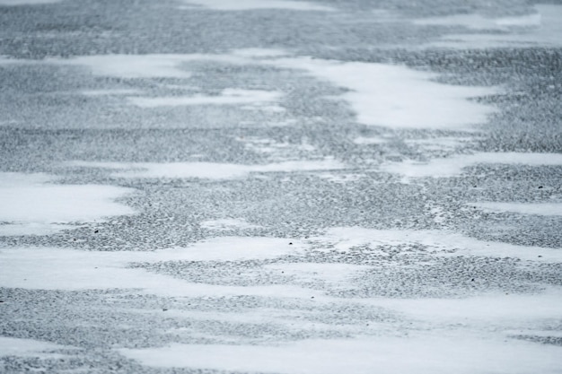 pavimento cubierto de hielo