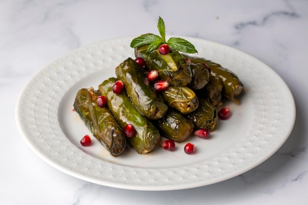 Pazi sarma Plato tradicional turco hecho de hojas de acelga rellenas con arroz y especias sarmale dolmades dolmadaki dolmadakia