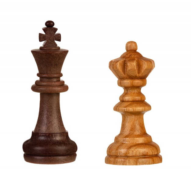 Peças de xadrez de madeira marrom