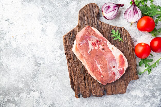 pechuga de pato, aves, carne cruda, porción fresca, listo para cocinar, comida, bocadillo, en, el, mesa, espacio de copia, alimento