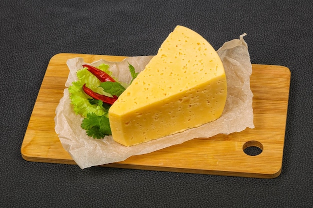 Pedazo de Queso Amarillo