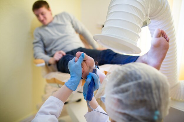 Pedicura masculina