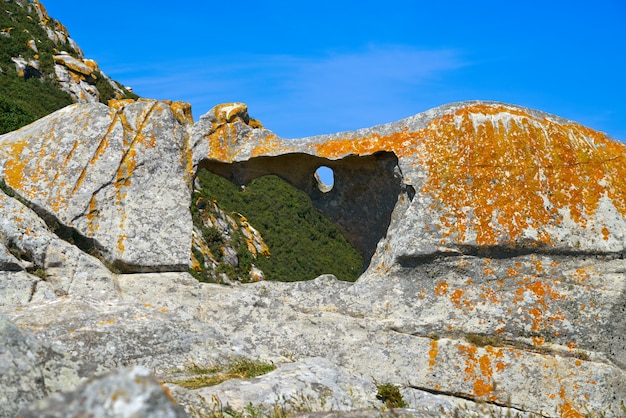 Pedra da Campa, furo de pedra nas Ilhas Islas Cies