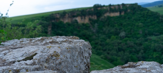 Foto pedra da montanha na rocha