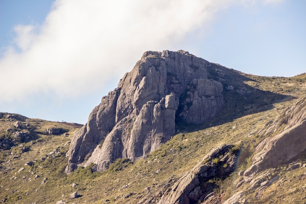 Foto pedra do altar itatiaia