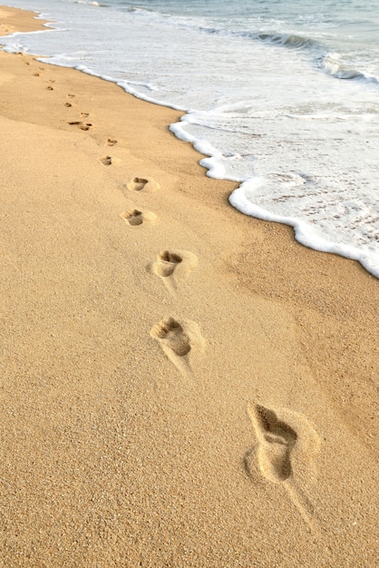 Pegadas na praia